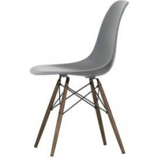 Vitra Eames Plastic Side Chair DSW